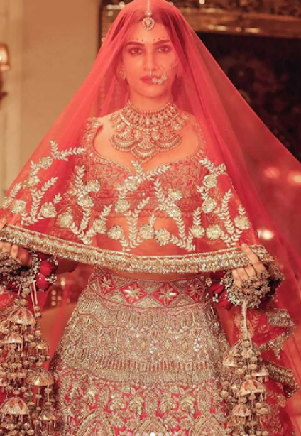 Bridal Lehenga | Bride Outfit Ideas