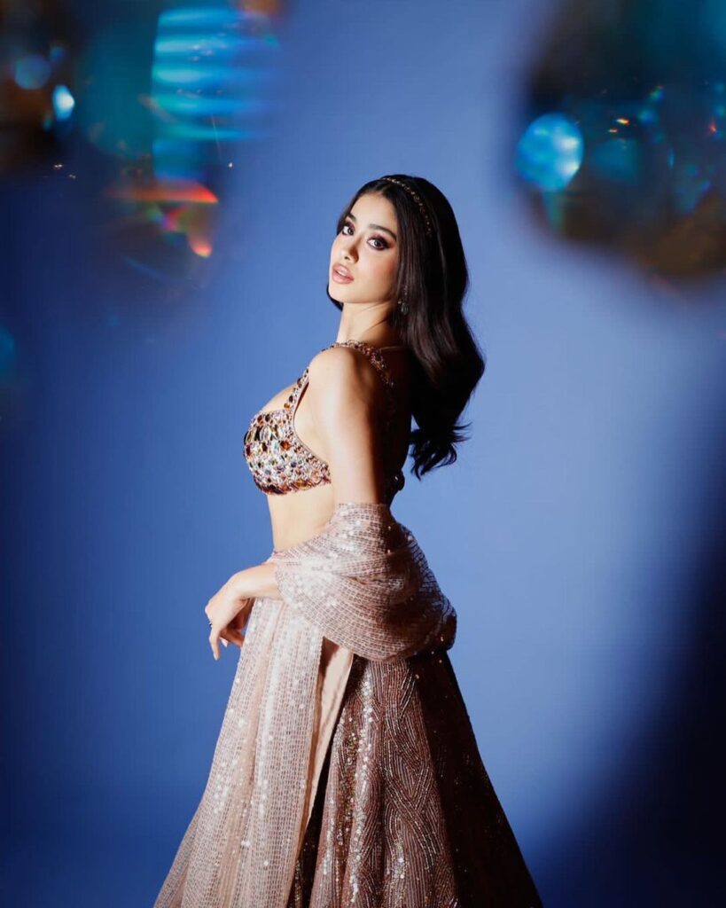 Latest Manish Malhotra Lehengas, Janhvi Kapoor