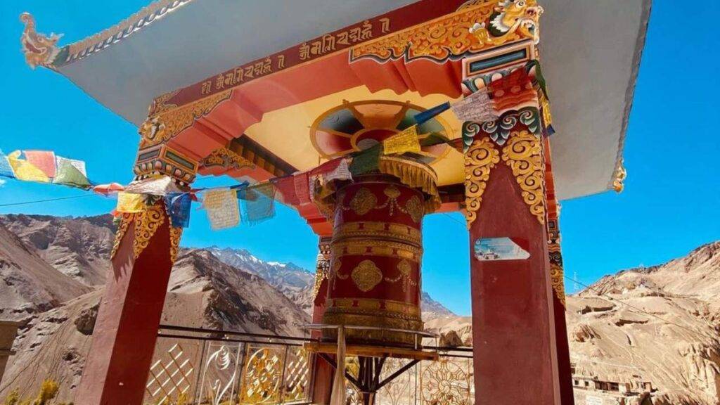 Ladakh Honeymoon: How to Plan & Budget