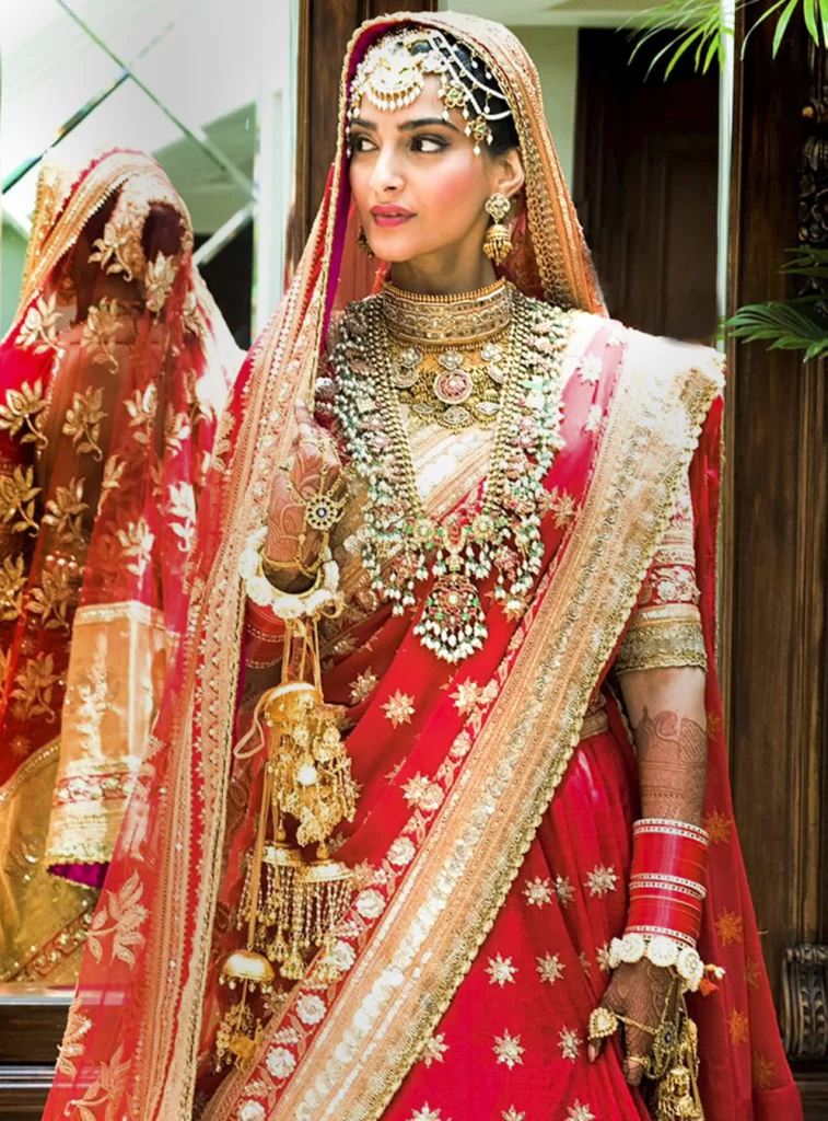 Top 10 Celebrity Bride's Lehengas, Sonam Kapoor, Lehengas