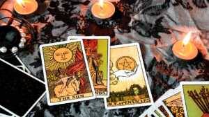 Read more about the article Tarot Card Love Guide for New Couples: Strengthen Your Bond and Decode Your Destiny