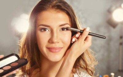 57 Eye Makeup Quotes & Captions for Makeup Artists & Brides