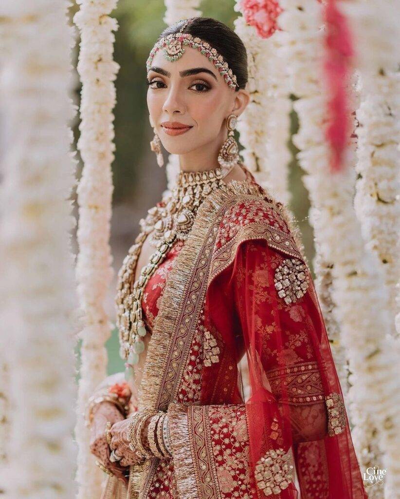 Sabyasachi 's Timeless Red Bridal Lehenga: A Masterpiece of