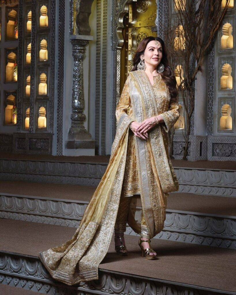 Manish Malhotra, Nita Ambani