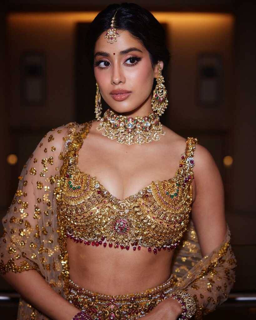 Janhvi Kapoor's