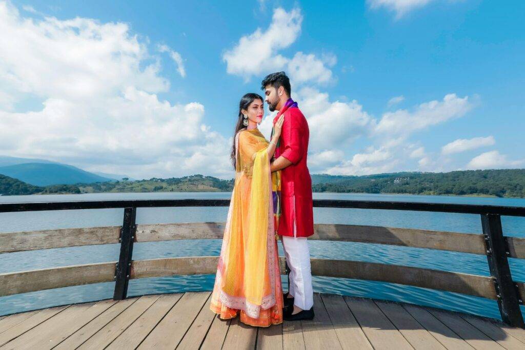 Read more about the article Capturing Love: Pre-Wedding Shoot Trends and Romantic Activities